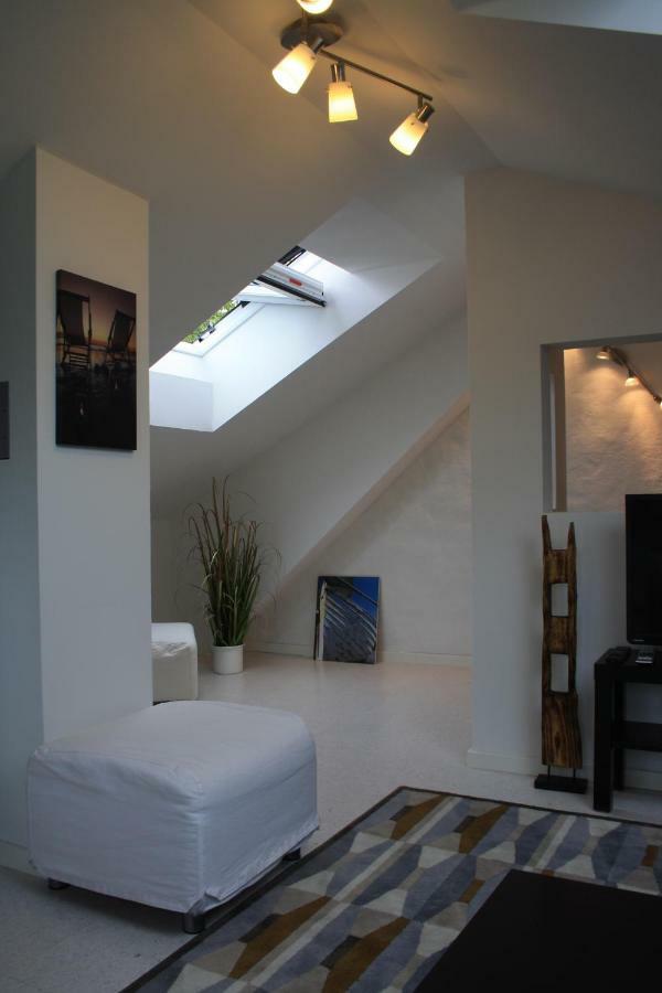 Ferienwohnung Anna - Charmante Ferienwohnung In Bevorzugter Lage コンスタンツ エクステリア 写真