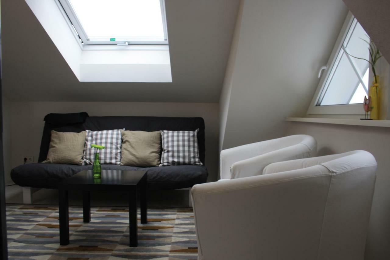 Ferienwohnung Anna - Charmante Ferienwohnung In Bevorzugter Lage コンスタンツ エクステリア 写真